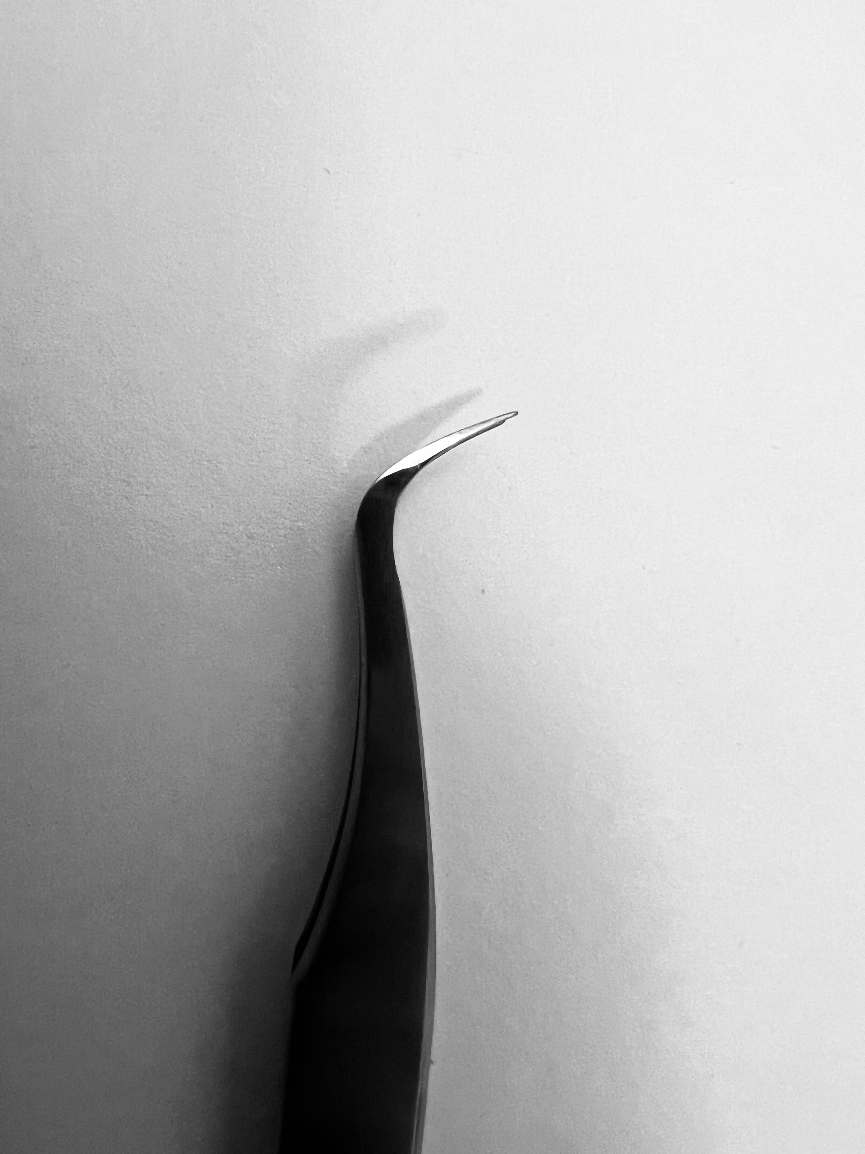 Пинцет AURA №1 "S Тип" .